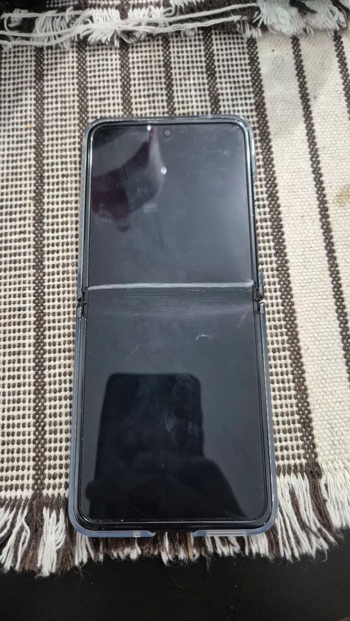 Motorola Razr 40 Ultra - Foto 2