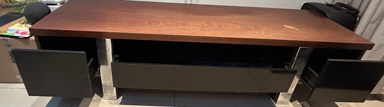 Rack Rudnick 1,80 m em Madeira com Pés em Inox - Excelente Estado PROMOÇÃO - Foto 3