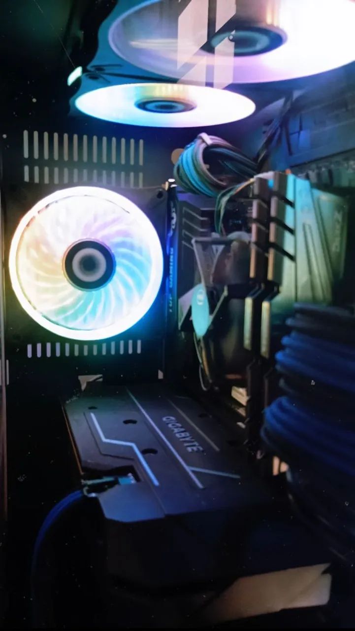 PC Gamer - GEFORCE RTX 2060, 32GB DE RAM, i7-9700F - Foto 2