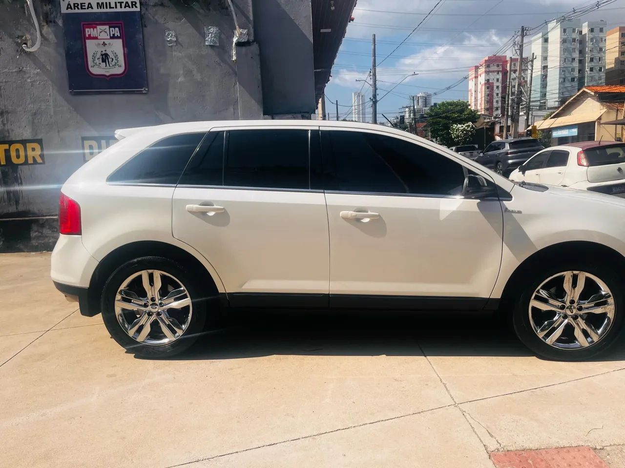 Ford Edge AWD 3.5 AT 2013
