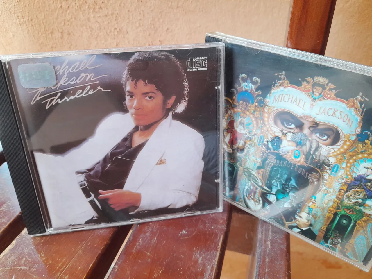 CD Michael Jackson Thriller 25 anos lacrado - CDs, DVDs etc