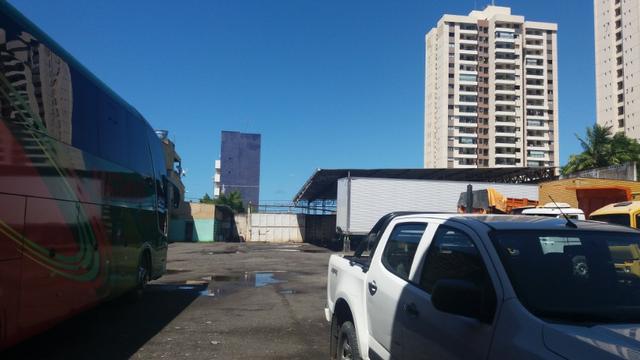 Galpão com Terreno