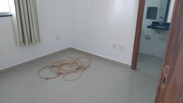 Samuel Pereira oferece: Casa Sobradinho RK 4 Suites Alto Padrão Churrasqueira Aceita troca - Foto 15
