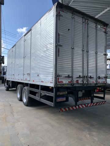 Ford CARGO 2428 - Ano: 2012 - Baú - Foto 7