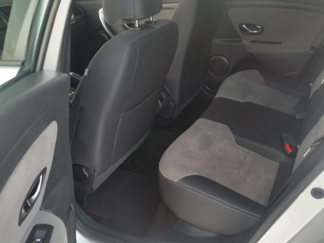 RENAULT FLUENCE DYNAMIQUE 2.0 16V HI-FLEX AUT. 2015 - Foto 9