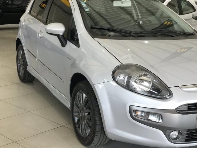 PUNTO 2015/2015 1.8 SPORTING 16V FLEX 4P AUTOMATIZADO - Foto 3