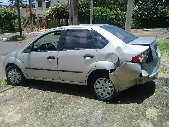 Fiesta sedan 1.6 - Foto 2