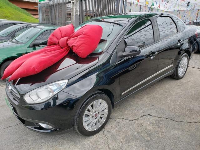 Fiat Grand Siena ESSENCE 1.6 4P - Foto 6