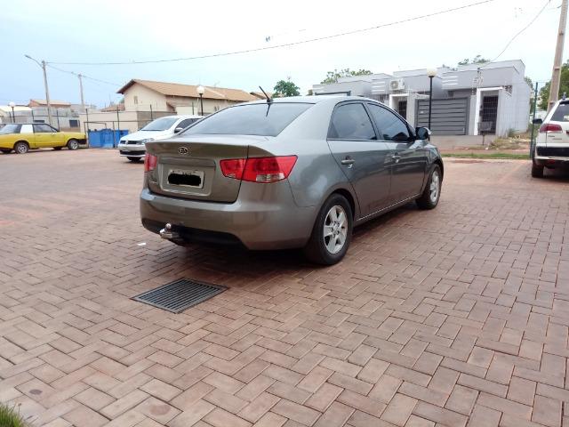 Kia Cerato - Foto 4