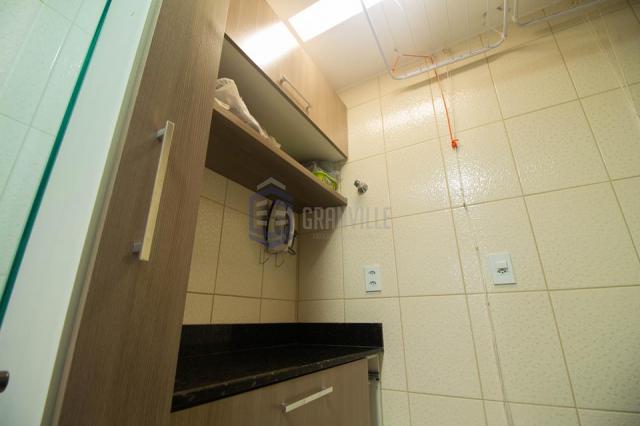 2º andar, 2wc's, reformadíssimo, transformado para 1 quarto - Foto 17