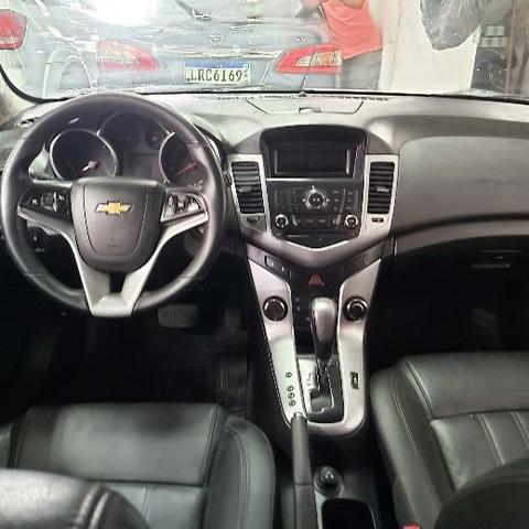 Cruze LT completo super novo primeira parcela pra 90 dias Entrada +48x 799.00 - Foto 3