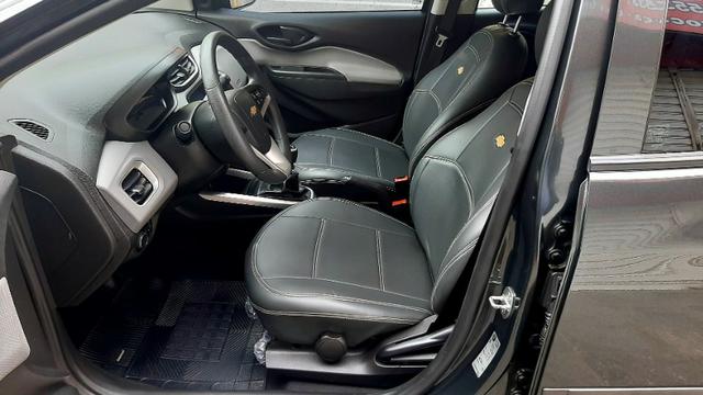 Gm chevrolet onix LT motor 1.0 flex spe/4 c manual 6 marchas 4p cinza ano 2018 35.000km. - Foto 10