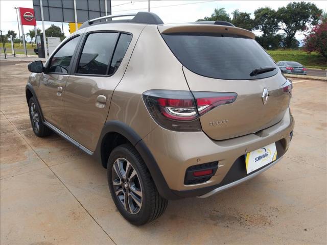 RENAULT SANDERO 1.6 16V SCE FLEX STEPWAY ICONIC X-TRONIC - Foto 4