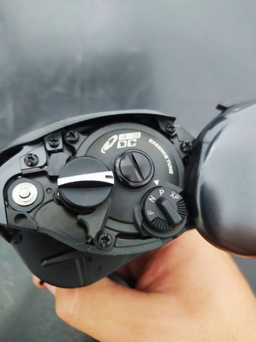 Carretilha Shimano Exsence DC Direita - Foto 4