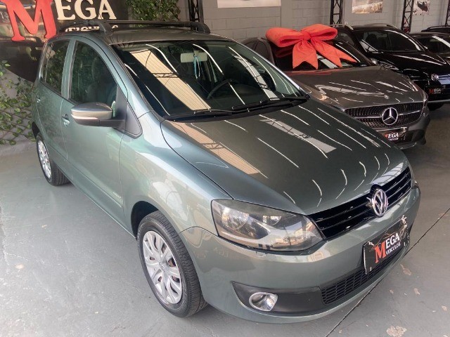 VOLKSWAGEN FOX 1.6 MI MANUAL 2012