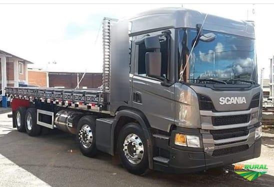 CAMINHÃO SCANIA P320 BITRUCK CARROCERIA BAÚ SIDER NOVA 2021