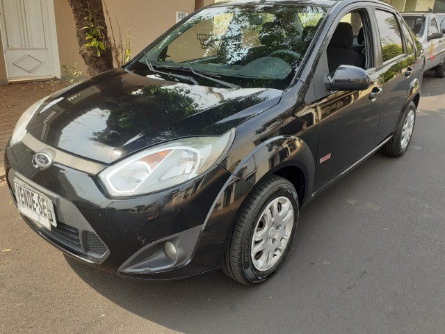 FORD FIESTA 8V SEDAN 1.6 2011 COMPLETO