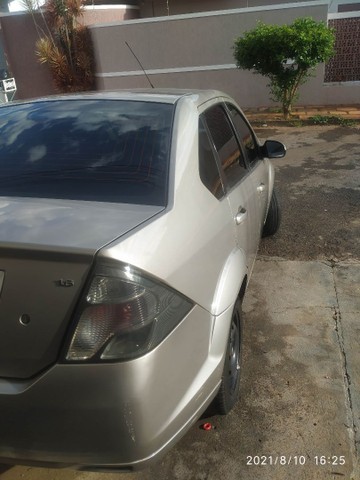 FIESTA 1.6 2011 VENDO OU TROCO POR CARROS MAIS NOVOS