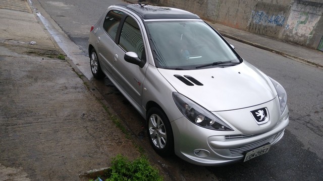 PEUGEOT 207 QUIKSILVER TETO SOLAR