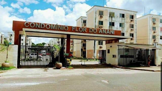 Repasso excelente apartamento no Condomínio Flor do Anani