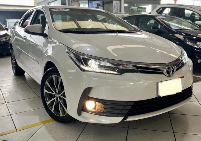 VENDO COROLLA ALTÍIS 2019