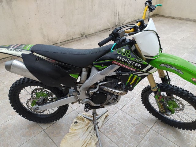 MOTO