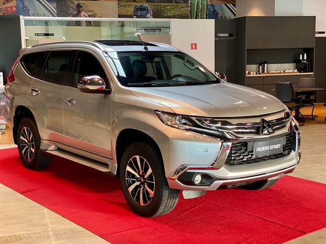 MITSUBISHI PAJERO SPORT 2.4 16V MIVEC TURBO DIESEL HPE AWD AUTOMÁTICO