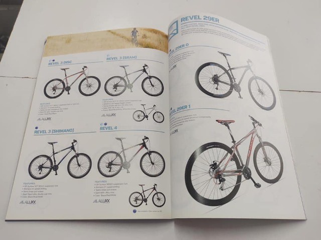 Catalogo de Bicicletas Giant 2013 antigo em ótimo estado de conservação. - Foto 2