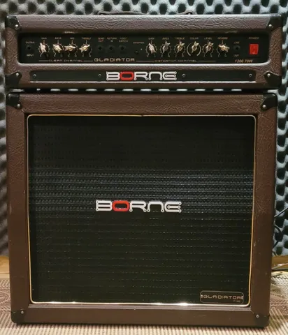 Amplificador + caixa Borne Gladiator para guitarra 100watts