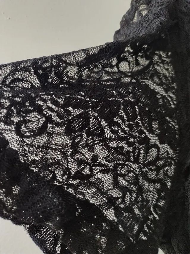 Vestido em renda elástica, modelo midi. - Foto 3
