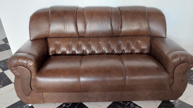 Sofa 2 e 3 lugares de corino | +102 anúncios na OLX Brasil