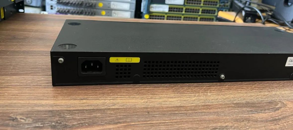 Switch Fast Hp V1905-24 Jd990a 24 Portas 10/100 - Foto 2