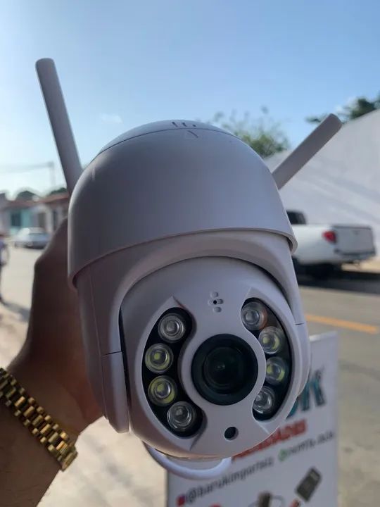 Câmera De Segurança Inteligente Hd 360 Wifi