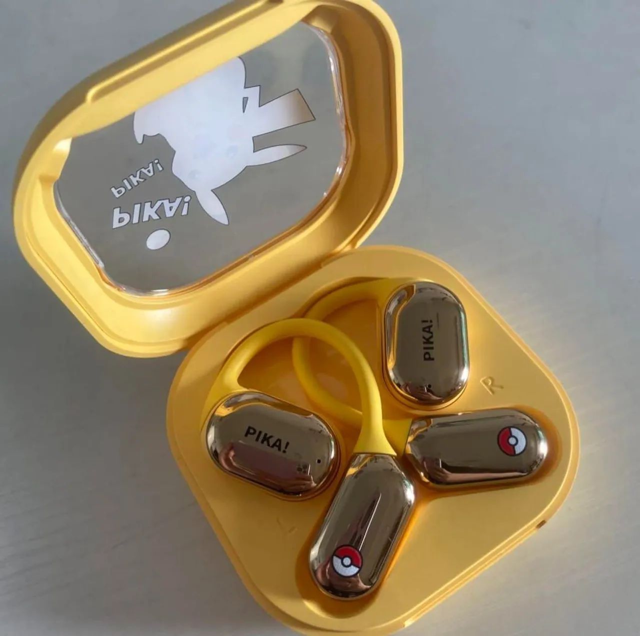 Fones de Ouvido Bluetooth Pikachu - TWS - Novos - Foto 3