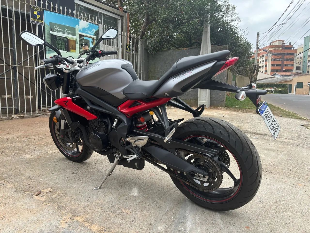 Street Triple 675R  - Foto 4
