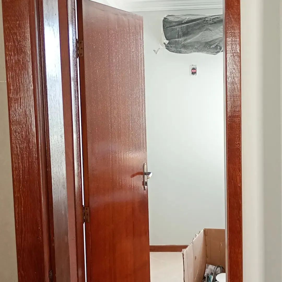 Gesseiro / pintor ...