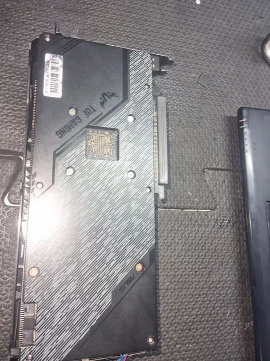 Placa de Vídeo rx5700 8gb tuf - Foto 4