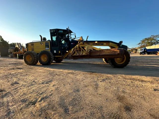 Motoniveladora Momatsu GD 655 2019 - Foto 2
