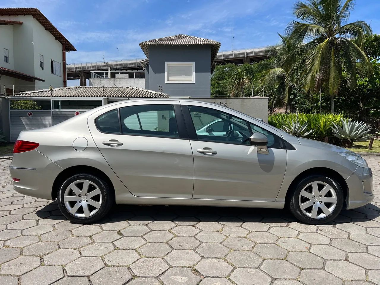 408 ALLURE! ÚNICO DONO! CARRO DE USO DO MEU AVÔ! RARIDADE! 2013  - Foto 8