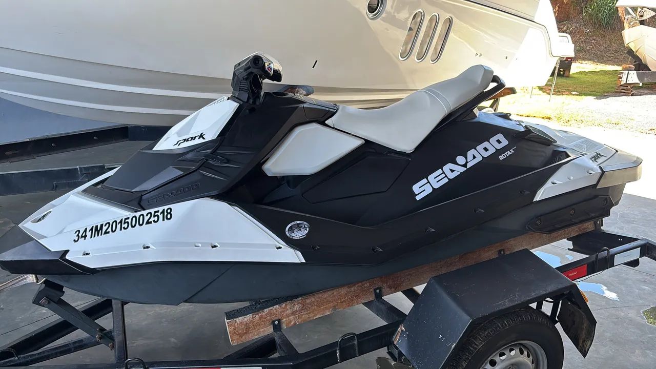 Jet Ski Sea-Doo Spark 2015  - Foto 5