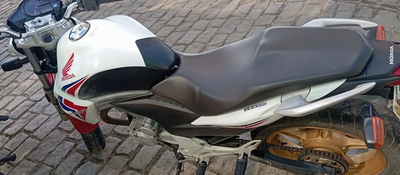 CB 300 SÉRIE  TROCO POR OUTRA MOTO 160 CILINDRADAS  - Foto 2