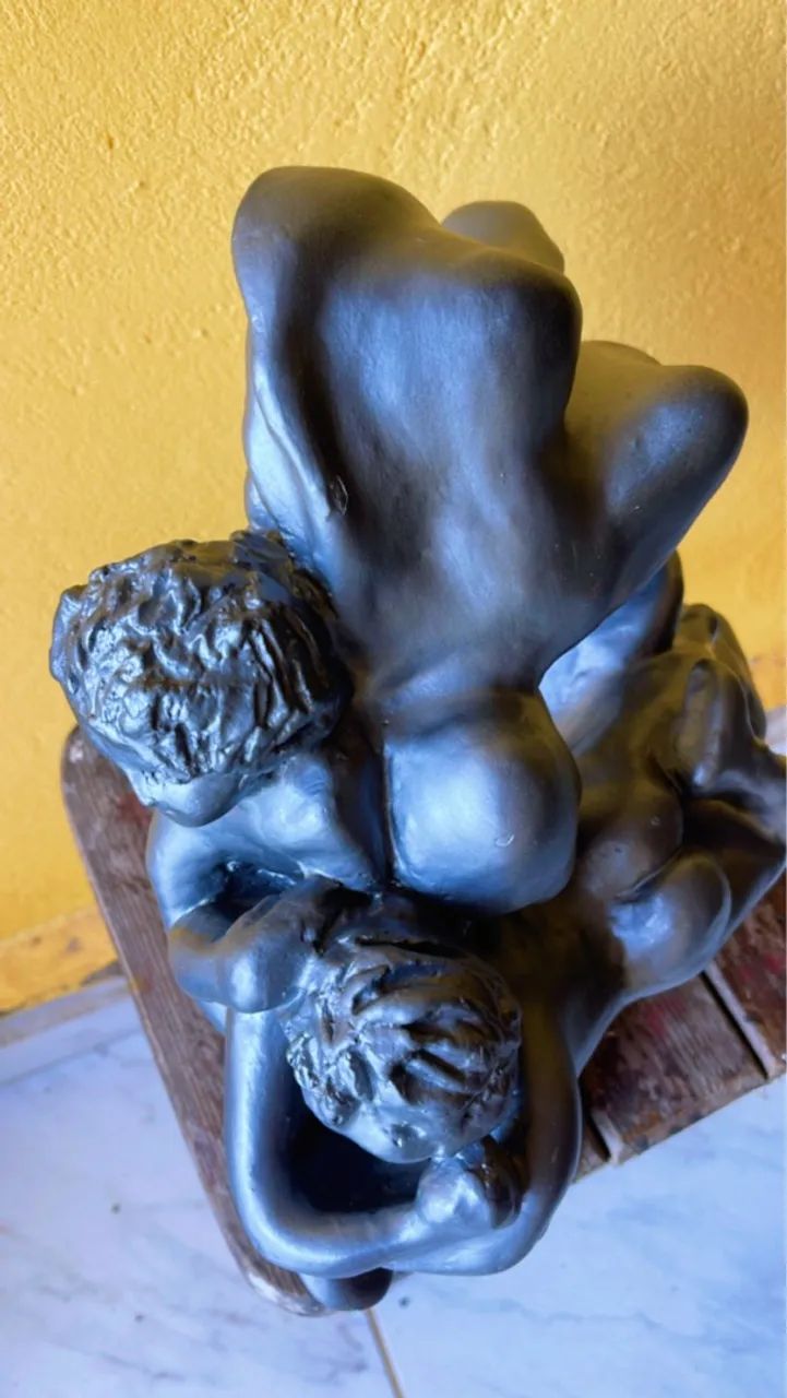 Escultura de pedra calcária e argila - Foto 3