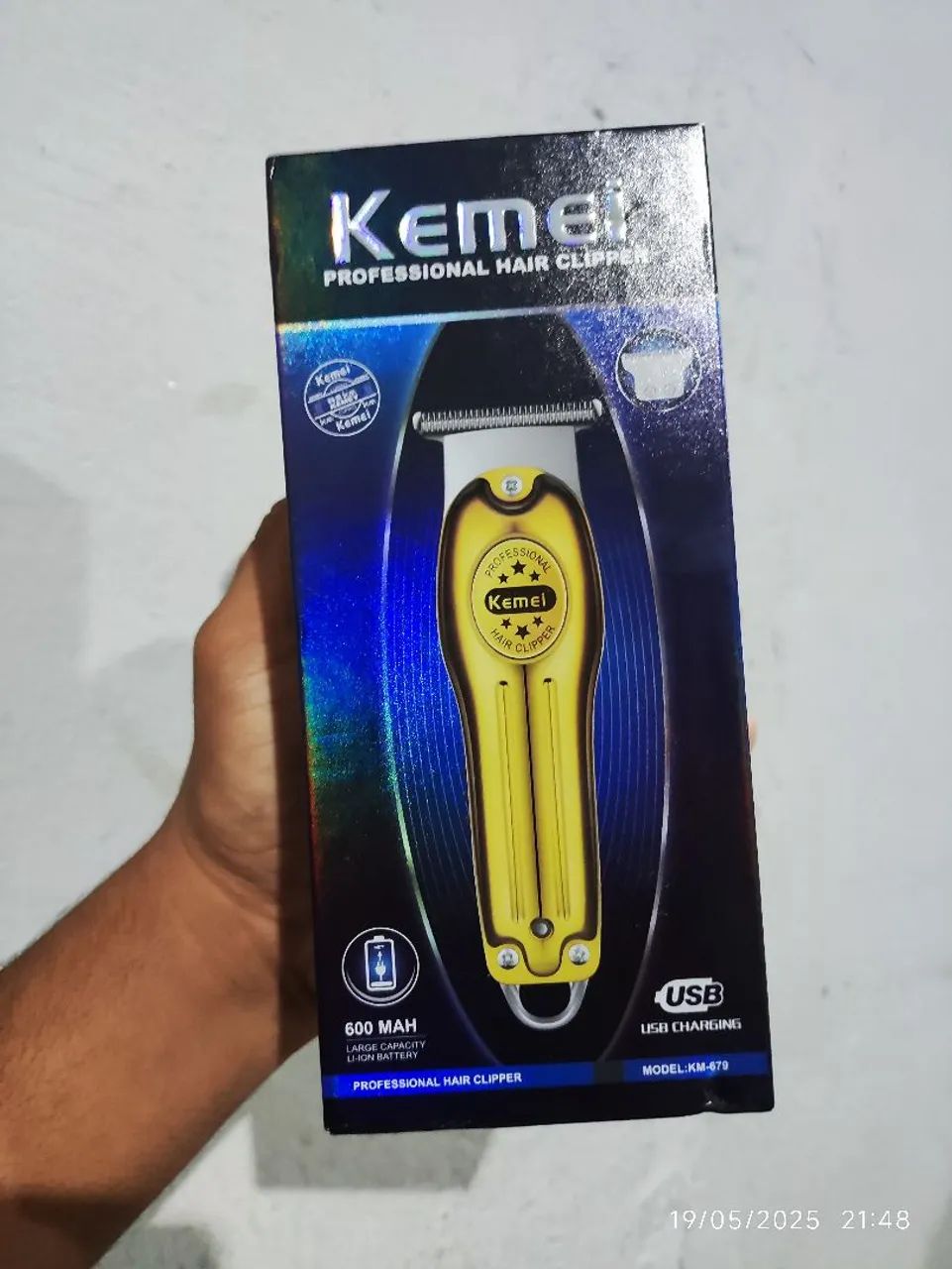 Máquina de Cortar Cabelo Kemei KM-679 Profissional - Foto 3