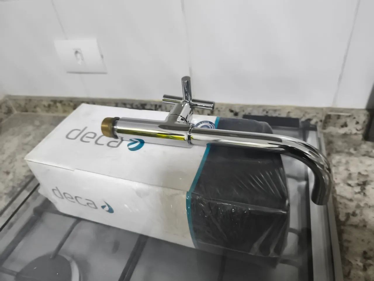 Torneira de parede deca - Foto 4