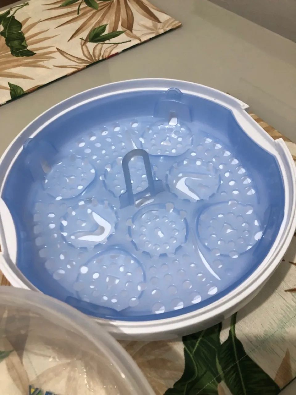 Esterilizador de Mamadeiras e Acessórios