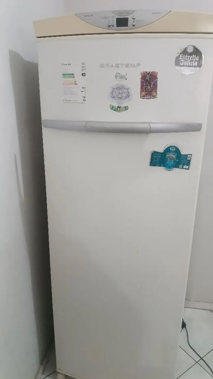 Freezer vertical e Geladeira Brastemp 