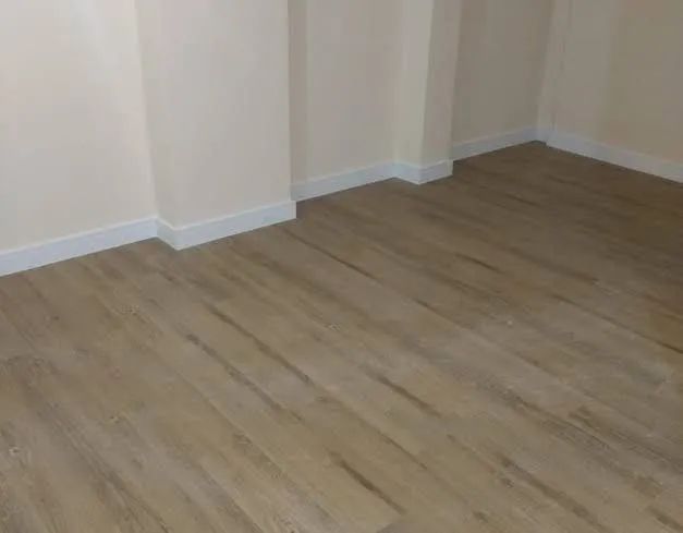 Piso vinilico R$ 39,90m2