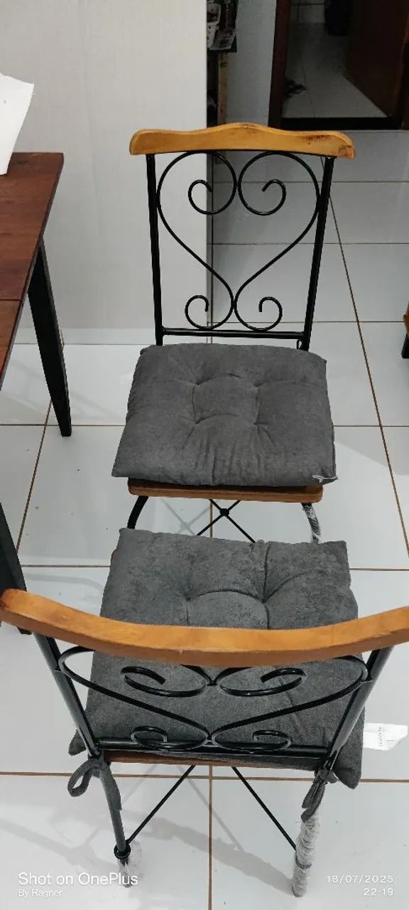 Mesa e cadeira de Jantar Rústica - Foto 4