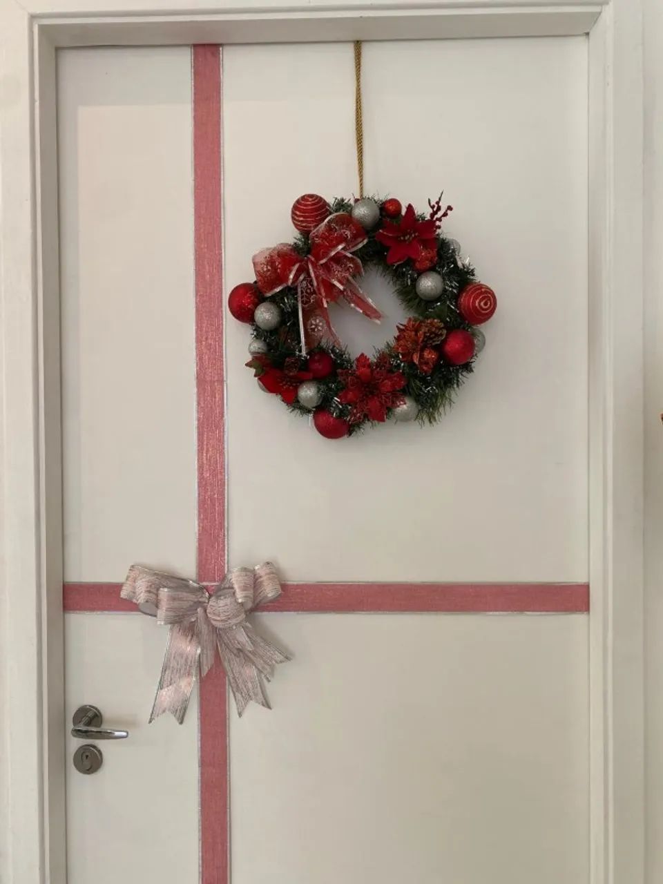 Guirlanda aramada de Natal.