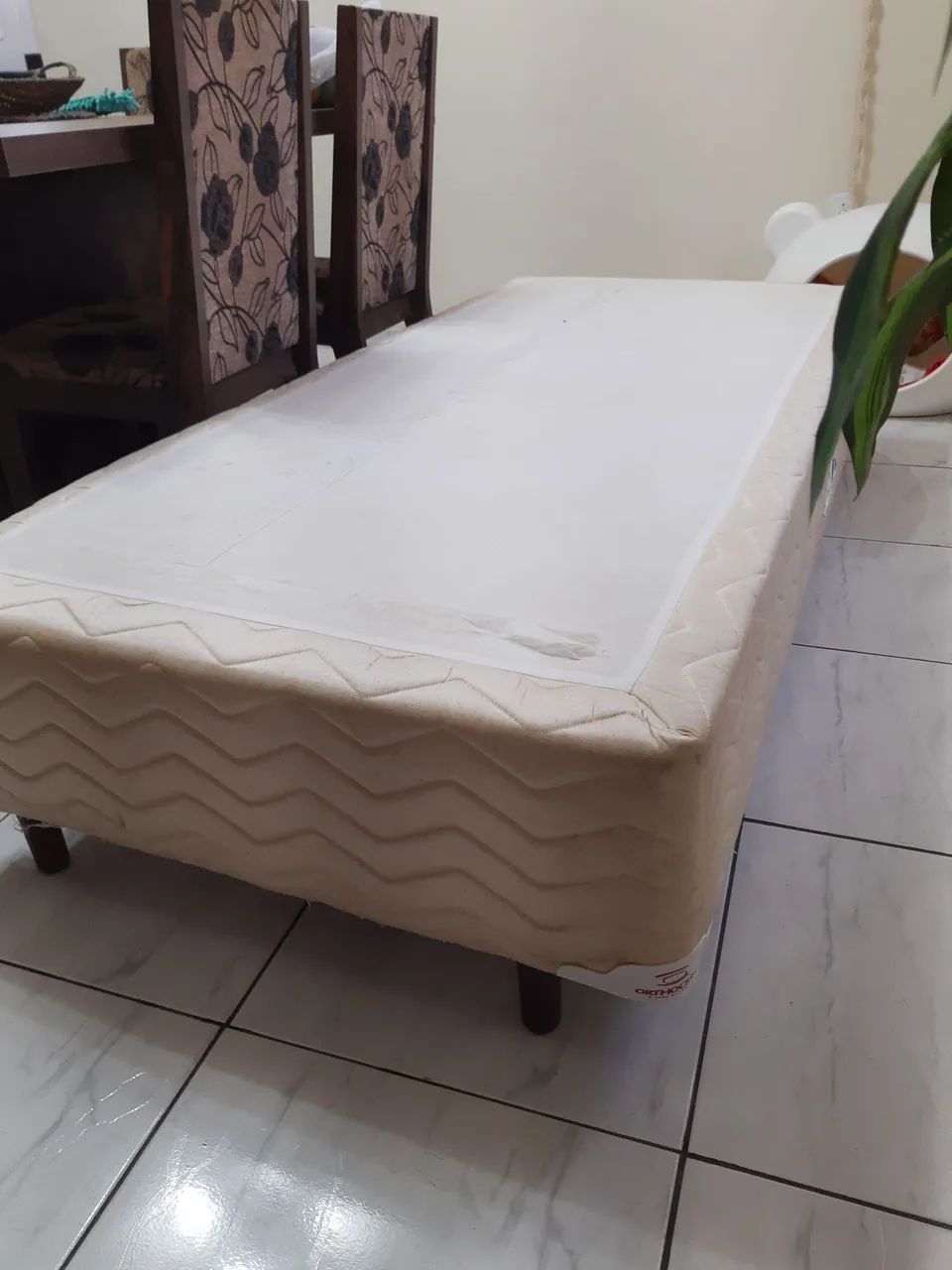 Base box solteiro Orthocrin com cama auxiliar